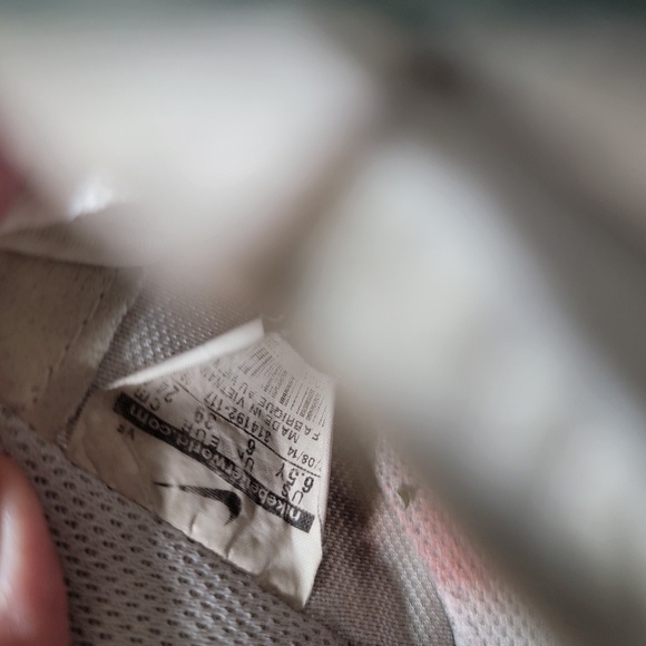 2014 Air Force One Hand Painted Red And White Theme 6.5y Size 8 Women's - Picture 7 of 12